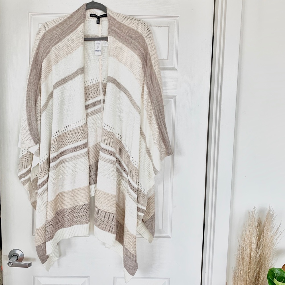 NWT White House Black Market Sweater Poncho/Kimono